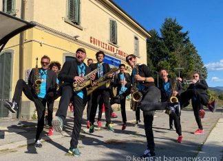 MAGICABOOLA brass band