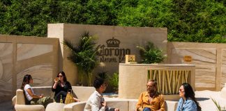 corona natural bar