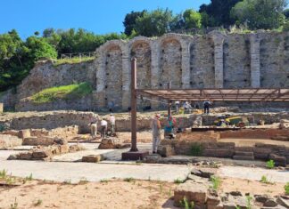 scavi acropoli populonia